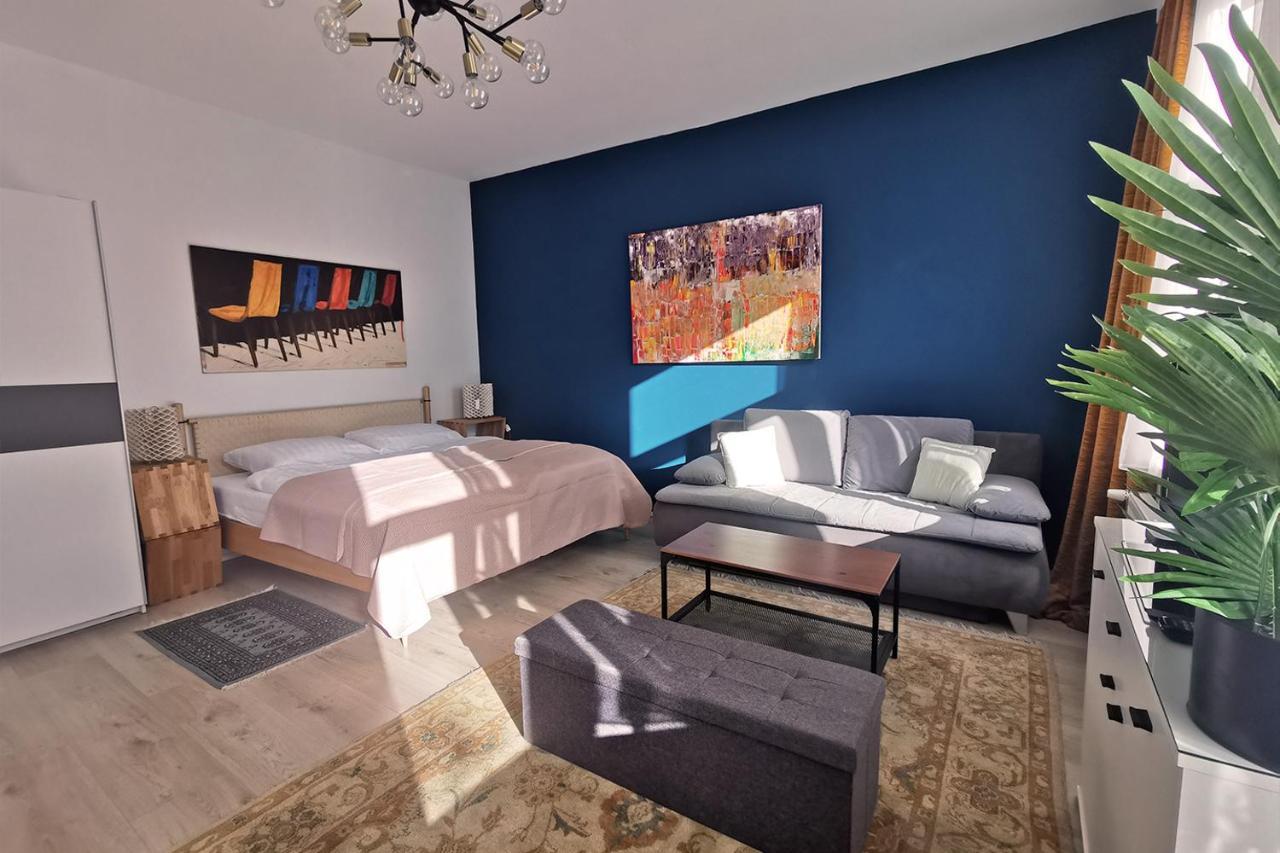 Vienna Palm Apartments Экстерьер фото