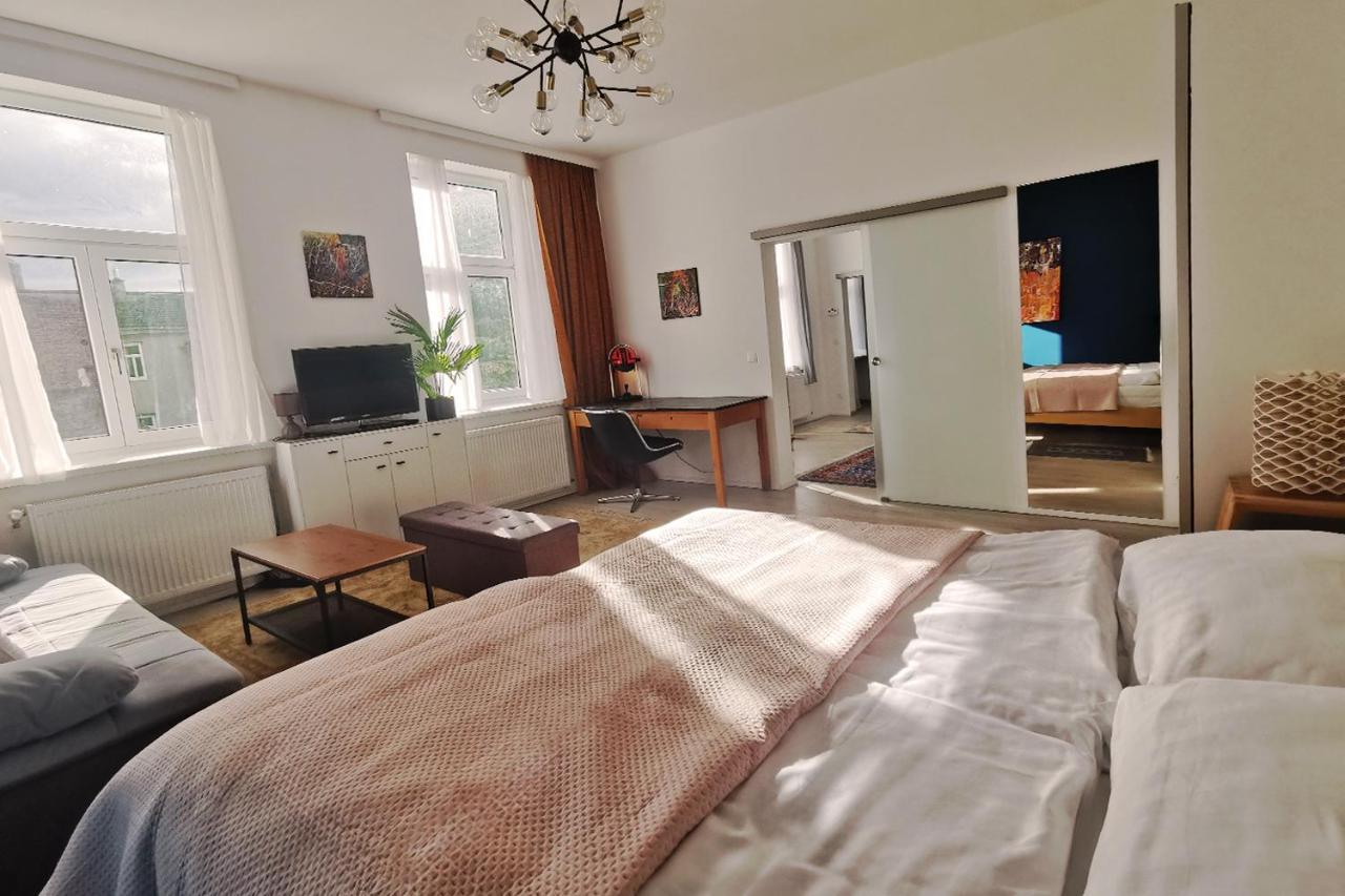 Vienna Palm Apartments Экстерьер фото